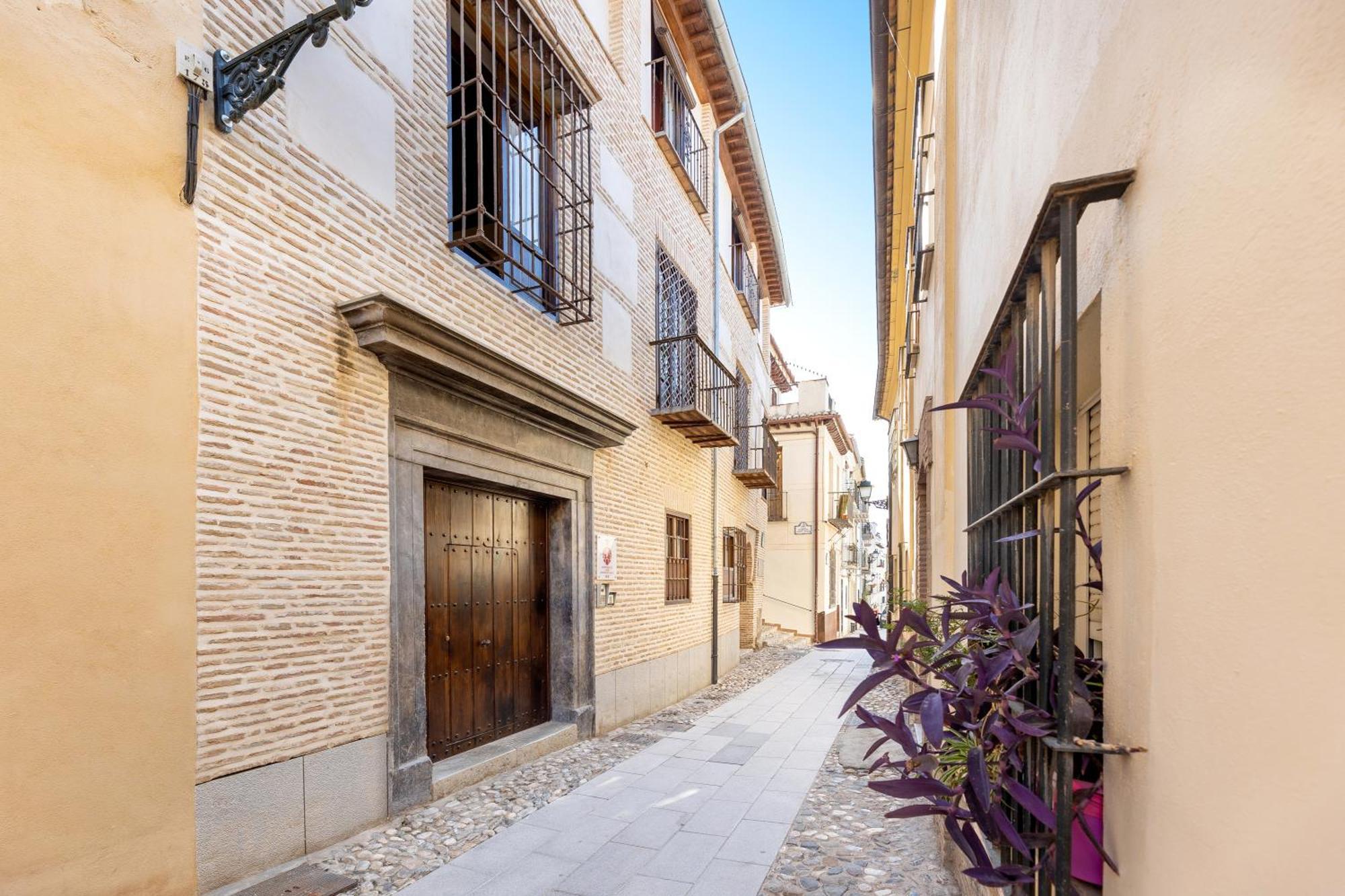 Apartamentos En Pleno Centro, Aljibe Rodrigo Del Campo 2A Granada Buitenkant foto